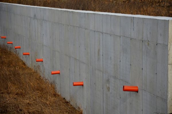 Cost of Retaining Wall Drainage in Ellicott City
